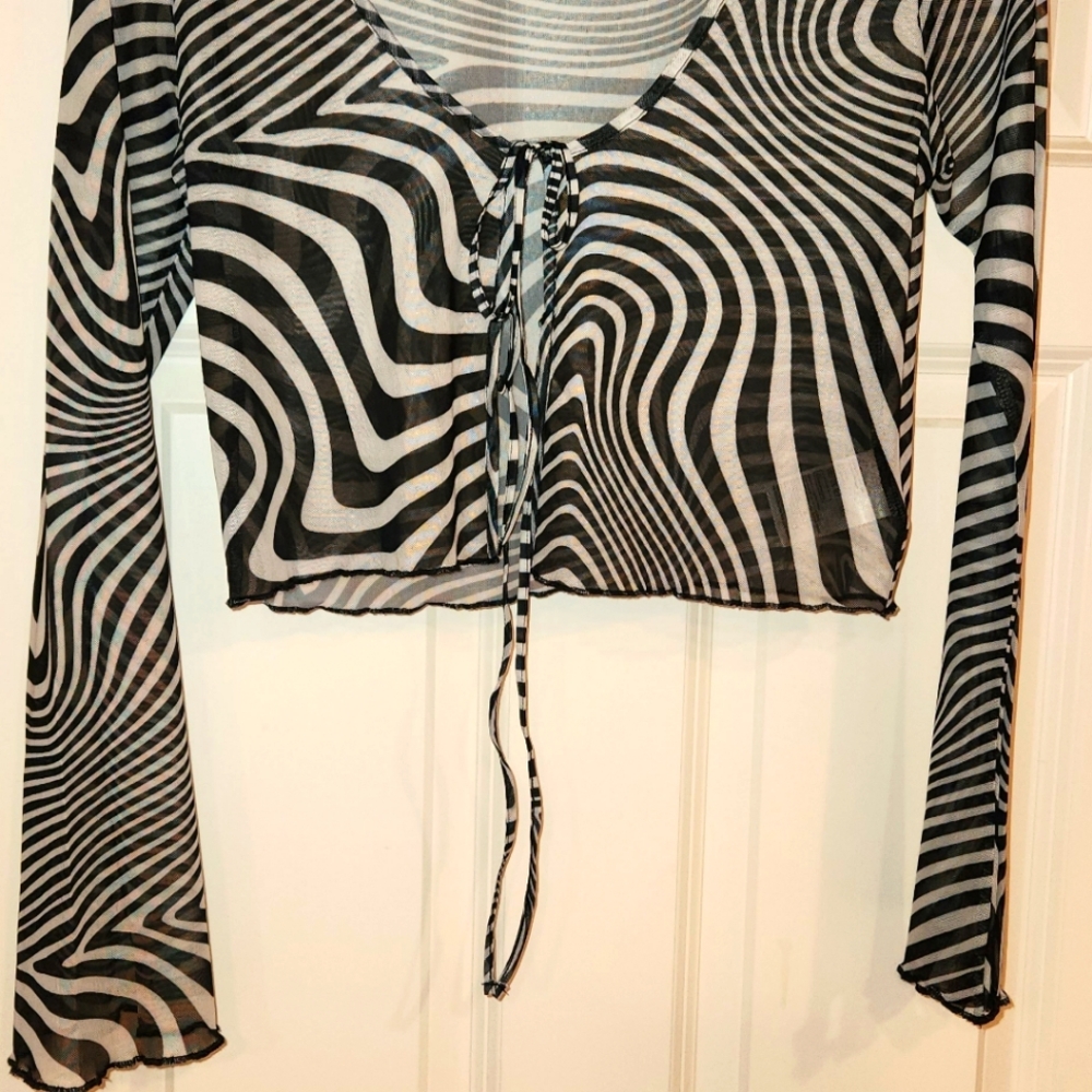 BLOUSE CROP